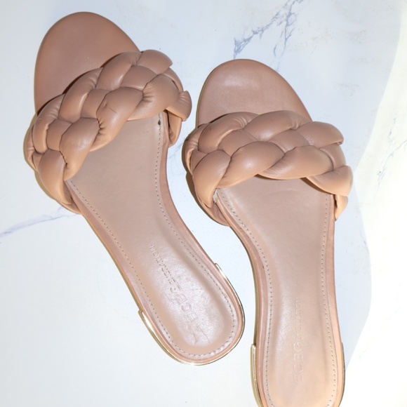 BCBG flats tan - Picture 1 of 3